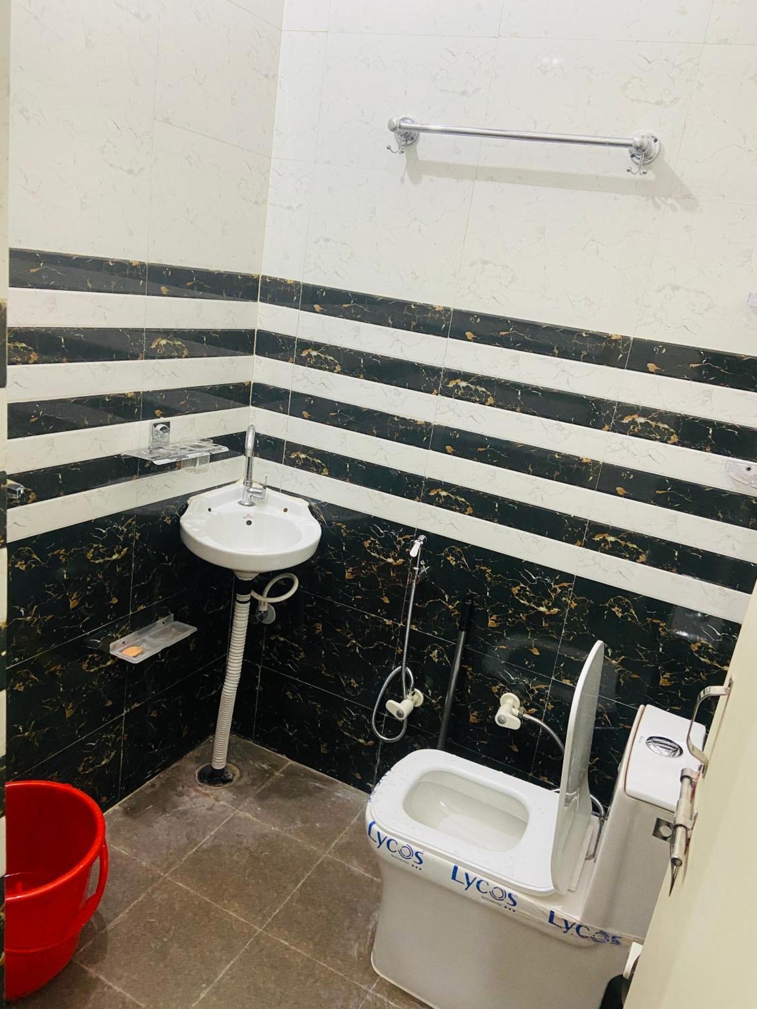 Nirupam Sadan Homestay Vrindāvan Exteriér fotografie